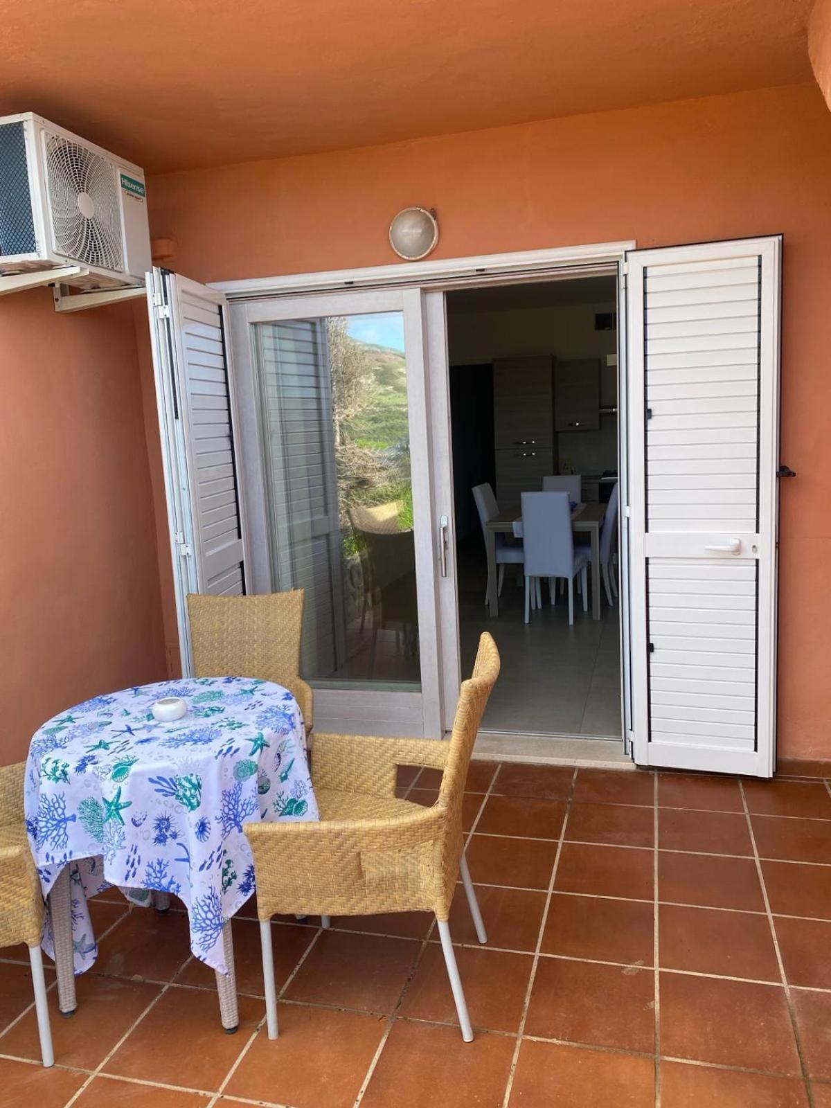 Villetta A Schiera - Bosa Marina Magomadas Luaran gambar